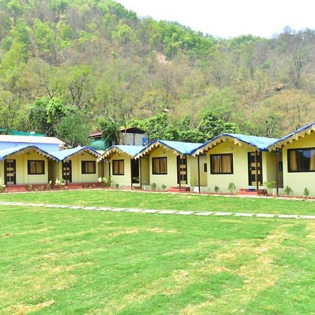 Garud Chatti River Resort Rishikesh Ngoại thất bức ảnh